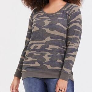 TORRID Super Soft Plush Crew Neck Raglan Sweatshirt Sz 2